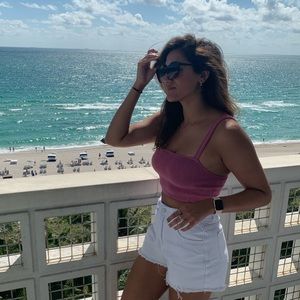 Meet your Posher, Jaya